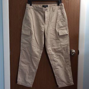 Banana Republic Roll Up Ankle Length Tan Cargo w/ Pockets NWT Size 6